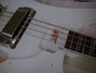 Rickenbacker 4003/4 , White: Close up - Free2