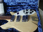 Rickenbacker 350/6 V63, Mapleglo: Body - Front