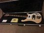 Rickenbacker 4003/4 , Mapleglo: Close up - Free