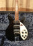 Rickenbacker 350/6 V63, Jetglo: Body - Front