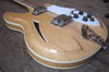 Rickenbacker 381/6 V69, Mapleglo: Body - Front