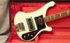 Rickenbacker 4001/4 BT, White: Body - Front