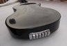 Rickenbacker B Post War/6 LapSteel, Black: Close up - Free2