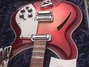 Rickenbacker 381/6 V69, Fireglo: Close up - Free2