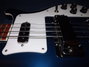Rickenbacker 4003/4 , Midnightblue: Close up - Free