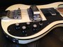 Rickenbacker 4001/4 BT, White: Close up - Free