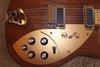 Rickenbacker 360/12 RCA, Natural Walnut: Close up - Free2
