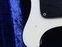 Rickenbacker 4001/4 BT, White: Close up - Free