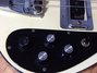 Rickenbacker 4001/4 BT, White: Close up - Free2