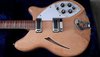 Rickenbacker 360/12 , Mapleglo: Body - Front