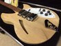 Rickenbacker 340/6 , Mapleglo: Body - Front