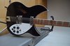 Rickenbacker 360/12 V64, Jetglo: Body - Front