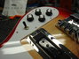 Rickenbacker 4003/4 , Fireglo: Close up - Free2