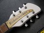 Rickenbacker 360/6 SPC, Snowglo: Headstock