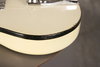 Rickenbacker 4001/4 BT, White: Free image