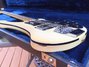 Rickenbacker 4001/4 BT, White: Close up - Free2