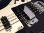 Rickenbacker 4003/4 , Jetglo: Close up - Free2