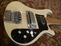 Rickenbacker 4001/4 BT, White: Body - Front