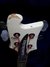 Rickenbacker 4001/4 BT, White: Close up - Free2