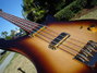 Rickenbacker 4004/4 Cii, MonteBrown: Close up - Free2
