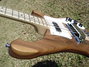 Rickenbacker 4003/4 S, Walnut: Free image