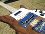 Rickenbacker 4003/4 S, Walnut: Close up - Free2