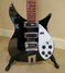 Rickenbacker 350/6 V63, Jetglo: Body - Front