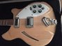 Rickenbacker 360/12 , Mapleglo: Body - Front