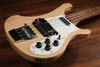 Rickenbacker 4001/4 V63, Satin Mapleglo: Close up - Free2