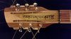 Rickenbacker 660/12 , Mapleglo: Headstock
