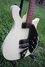 Rickenbacker 610/12 BH BT, White: Close up - Free2