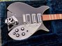 Rickenbacker 350/6 SH, Jetglo: Body - Front