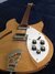 Rickenbacker 330/6 , Mapleglo: Body - Front