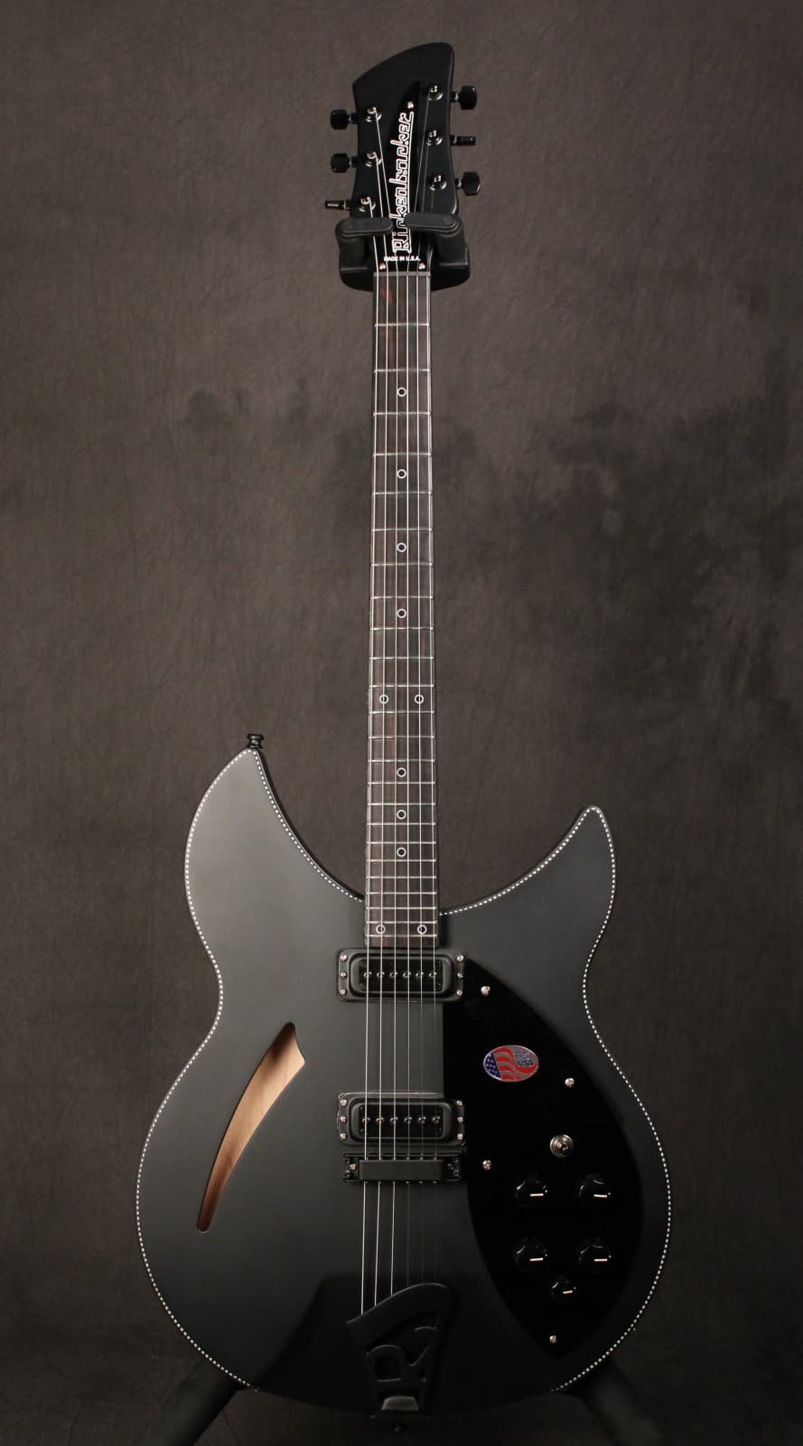 Rickenbacker 330 matte black discount