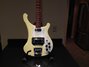 Rickenbacker 4001/4 CS, Cream: Body - Front