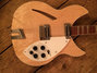 Rickenbacker 360/6 V64, Mapleglo: Body - Front
