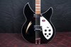 Rickenbacker 360/12 C63, Jetglo: Body - Front