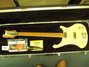 Rickenbacker 4004/4 Laredo, Mapleglo: Free image