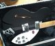 Rickenbacker 330/6 f hole, Jetglo: Body - Front