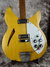 Rickenbacker 335/6 , Mapleglo: Body - Front