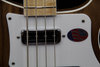 Rickenbacker 4003/4 , Natural Walnut: Close up - Free2