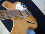 Rickenbacker 360/12 , Mapleglo: Neck - Front