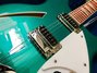 Rickenbacker 360/6 , Turquoise: Close up - Free2
