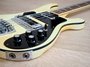 Rickenbacker 4001/4 BT, White: Close up - Free
