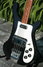 Rickenbacker 4001/4 C64S, Jetglo: Close up - Free