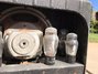 Rickenbacker Lunchbox 1934/amp , Black crinkle: Close up - Free2
