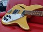 Rickenbacker 330/12 , Mapleglo: Free image