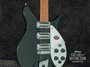 Rickenbacker 350/6 V63, Jetglo: Body - Front