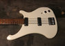 Rickenbacker 4004/4 Laredo, Snowglo: Body - Front