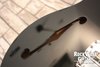 Rickenbacker 1997/6 f hole, Jetglo: Close up - Free